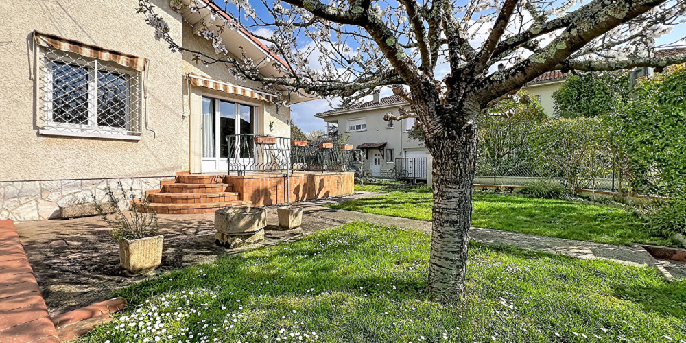 maison à LE PASSAGE (47520)